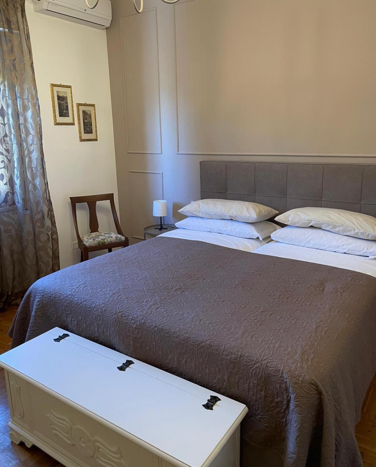 Residenza Sandrini Gambassi Terme Bagian luar foto