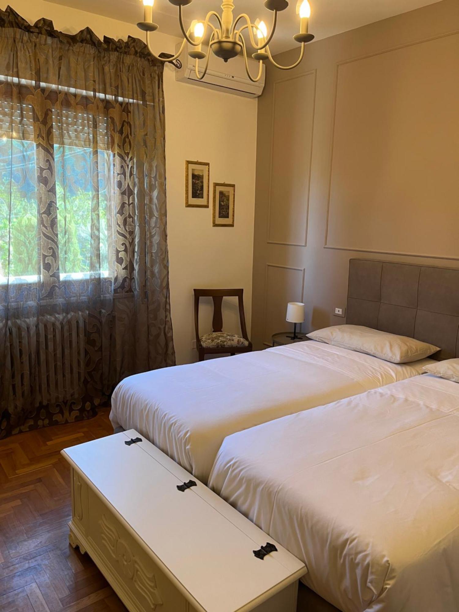 Residenza Sandrini Gambassi Terme Bagian luar foto